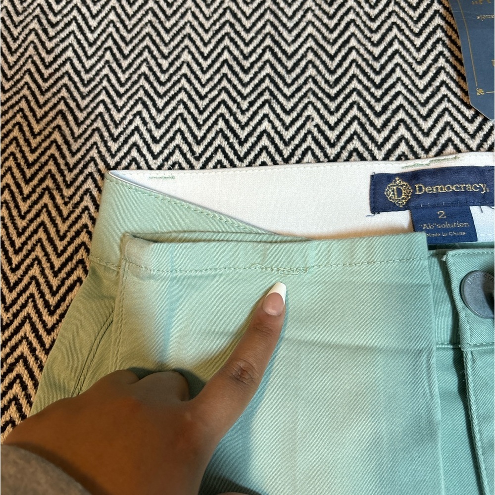 Democracy “Ab” solution High Rise Trouser | Sz 2 | NWT - Picture 2 of 6